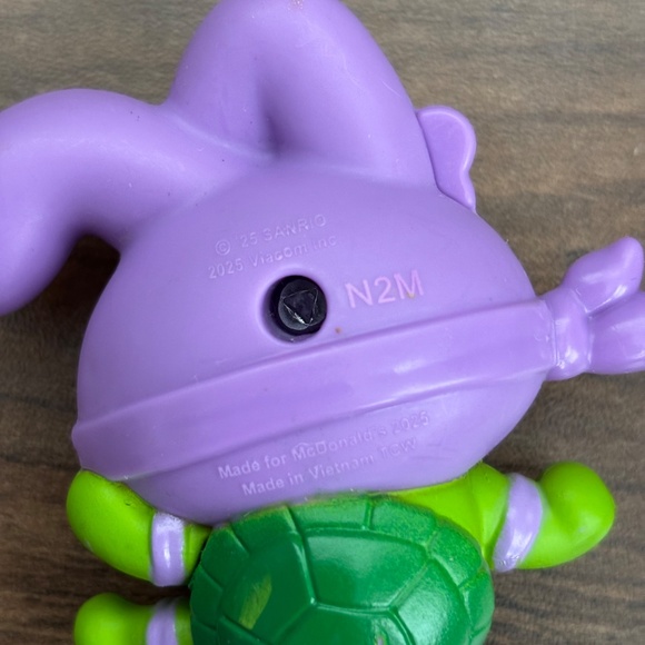 2025 McDonalds Teenage Mutant Ninja Turtles Hello Kitty MY MELODY X DONATELLO - Picture 8 of 8